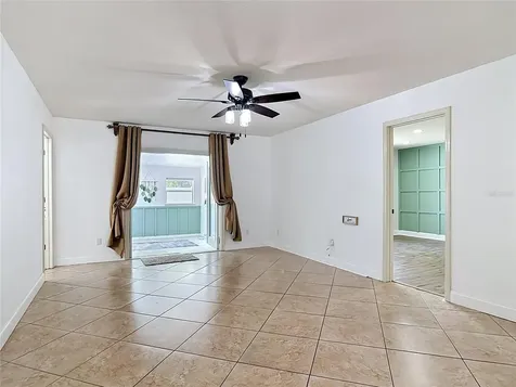 1046 W Samms Avenue Port Orange FL 32129