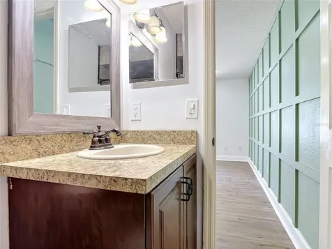 1046 W Samms Avenue Port Orange FL 32129