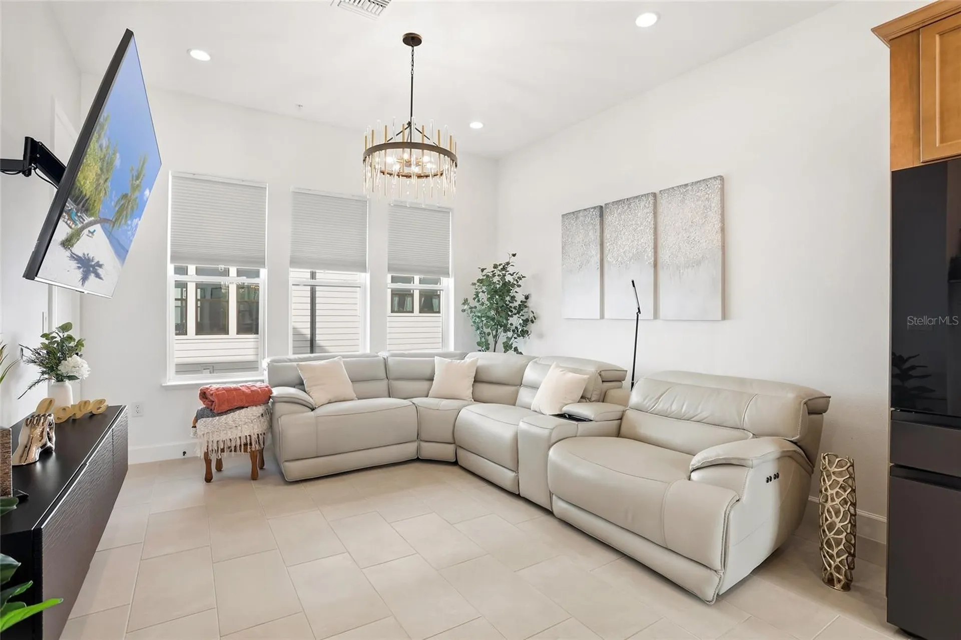 2038 Packing District Way Orlando FL 32804
