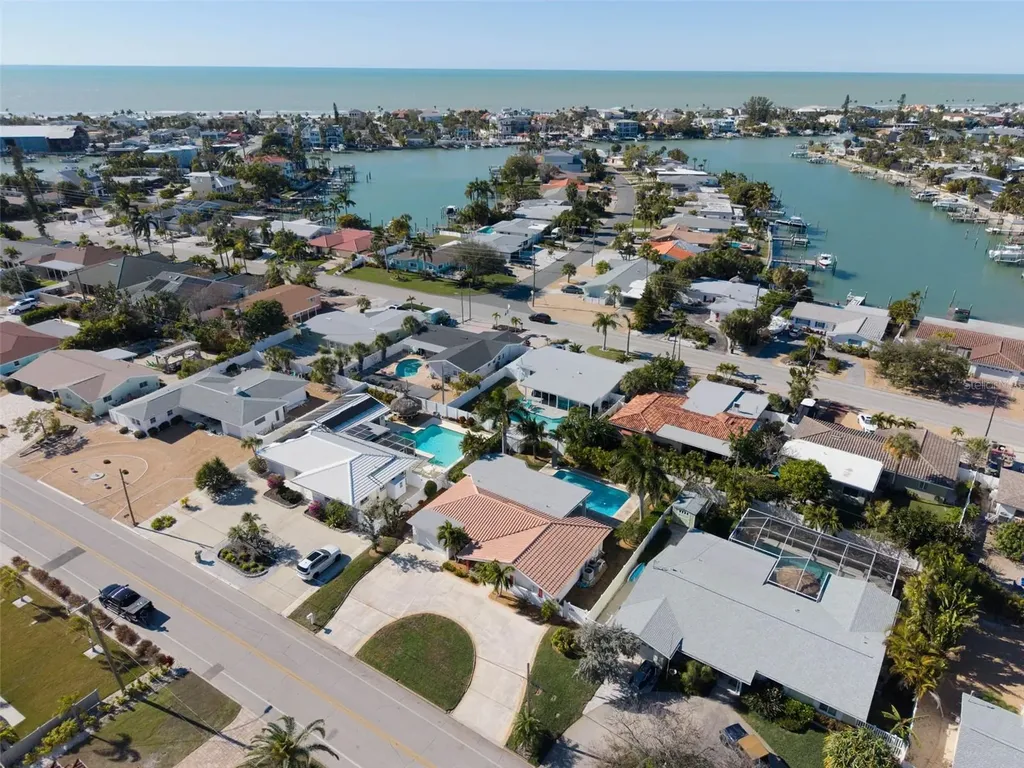 2220 E Vina Del Mar Boulevard St Pete Beach FL 33706