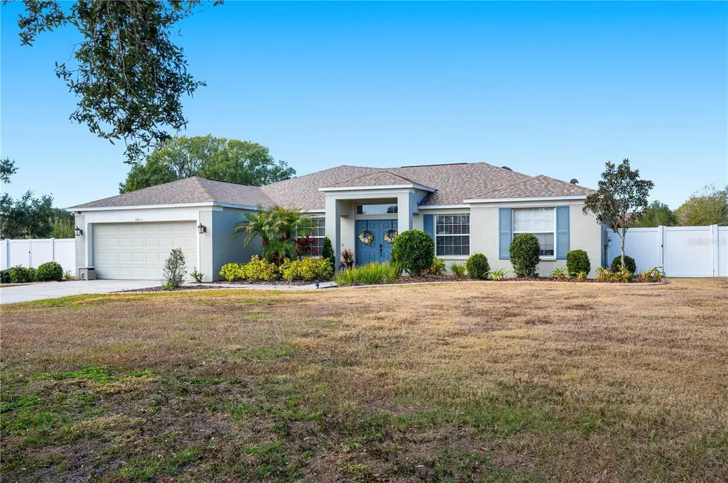 4403 Avondale Groves Street Plant City FL 33567