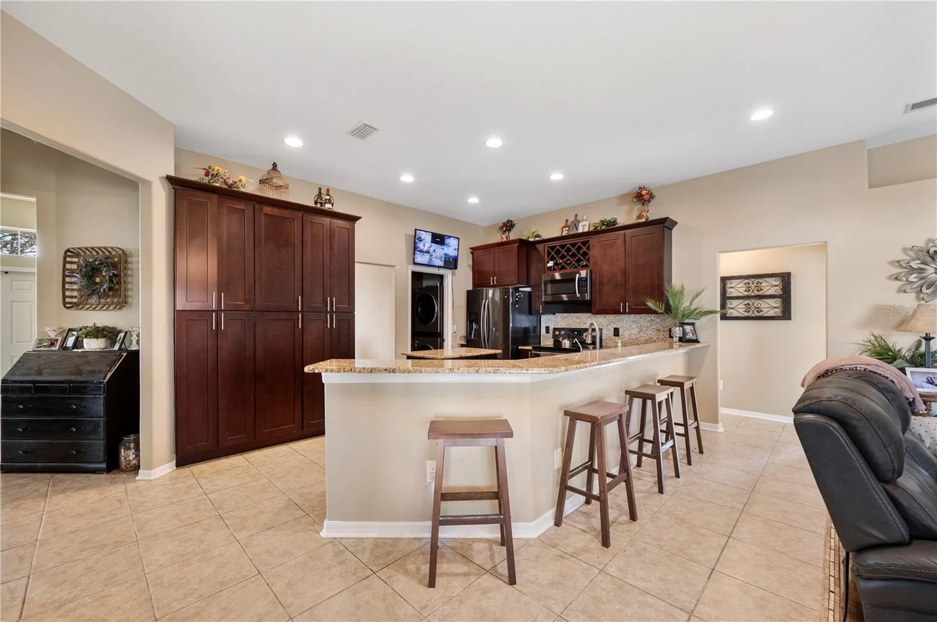 4403 Avondale Groves Street Plant City FL 33567