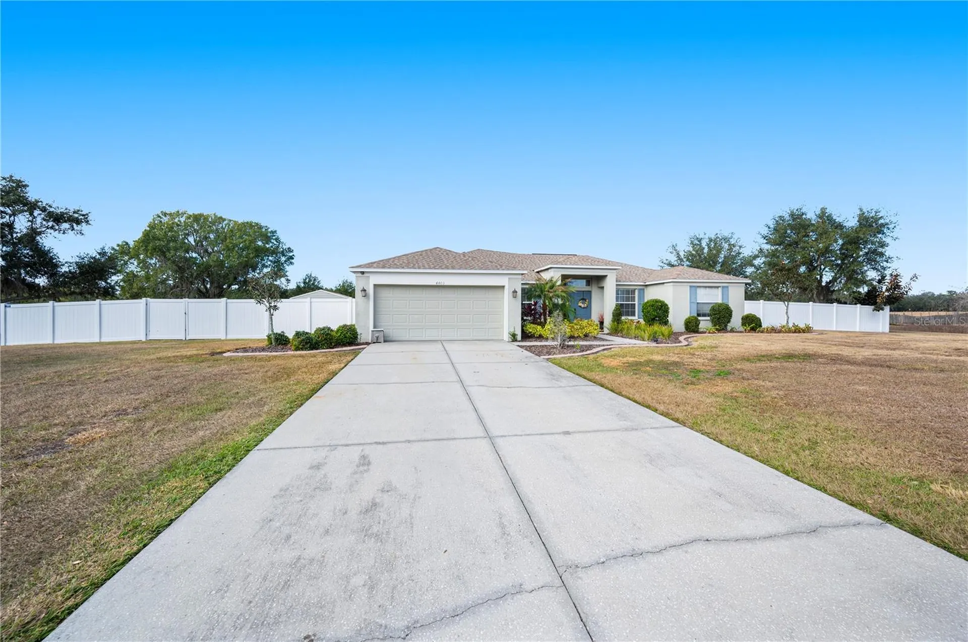 4403 Avondale Groves Street Plant City FL 33567