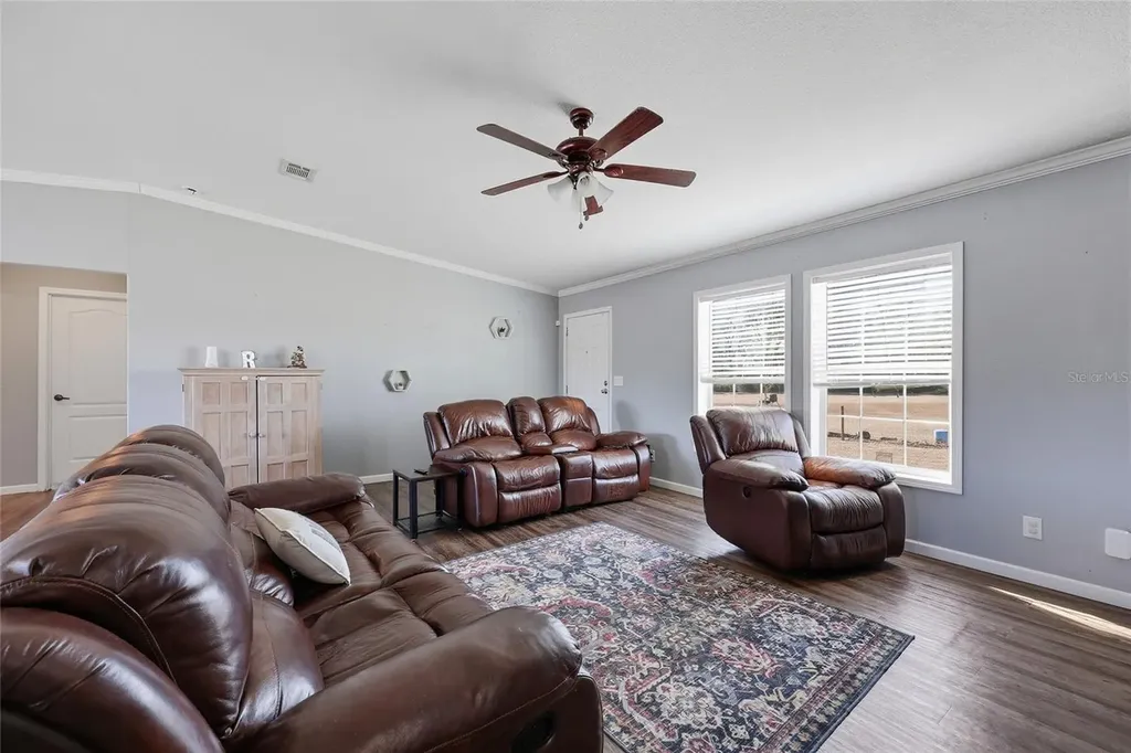 2400 NW 5th Street Bell FL 32619