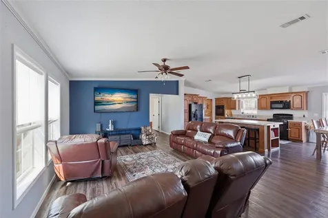 2400 NW 5th Street Bell FL 32619