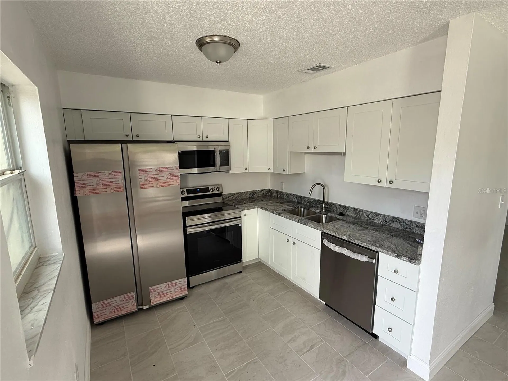521 88th Avenue N St Petersburg FL 33702