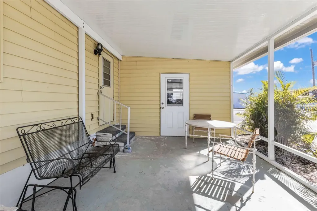 1891 Englewood Road Englewood FL 34223