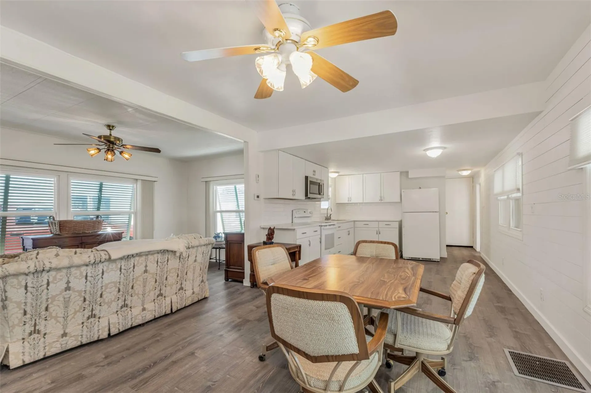 1891 Englewood Road Englewood FL 34223