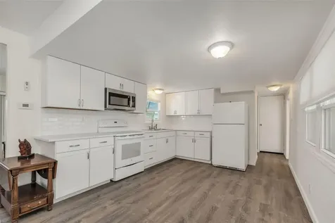 1891 Englewood Road Englewood FL 34223