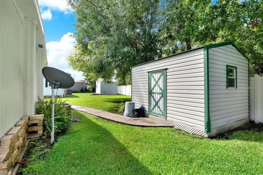 934 Blue Heron Boulevard Osteen FL 32764