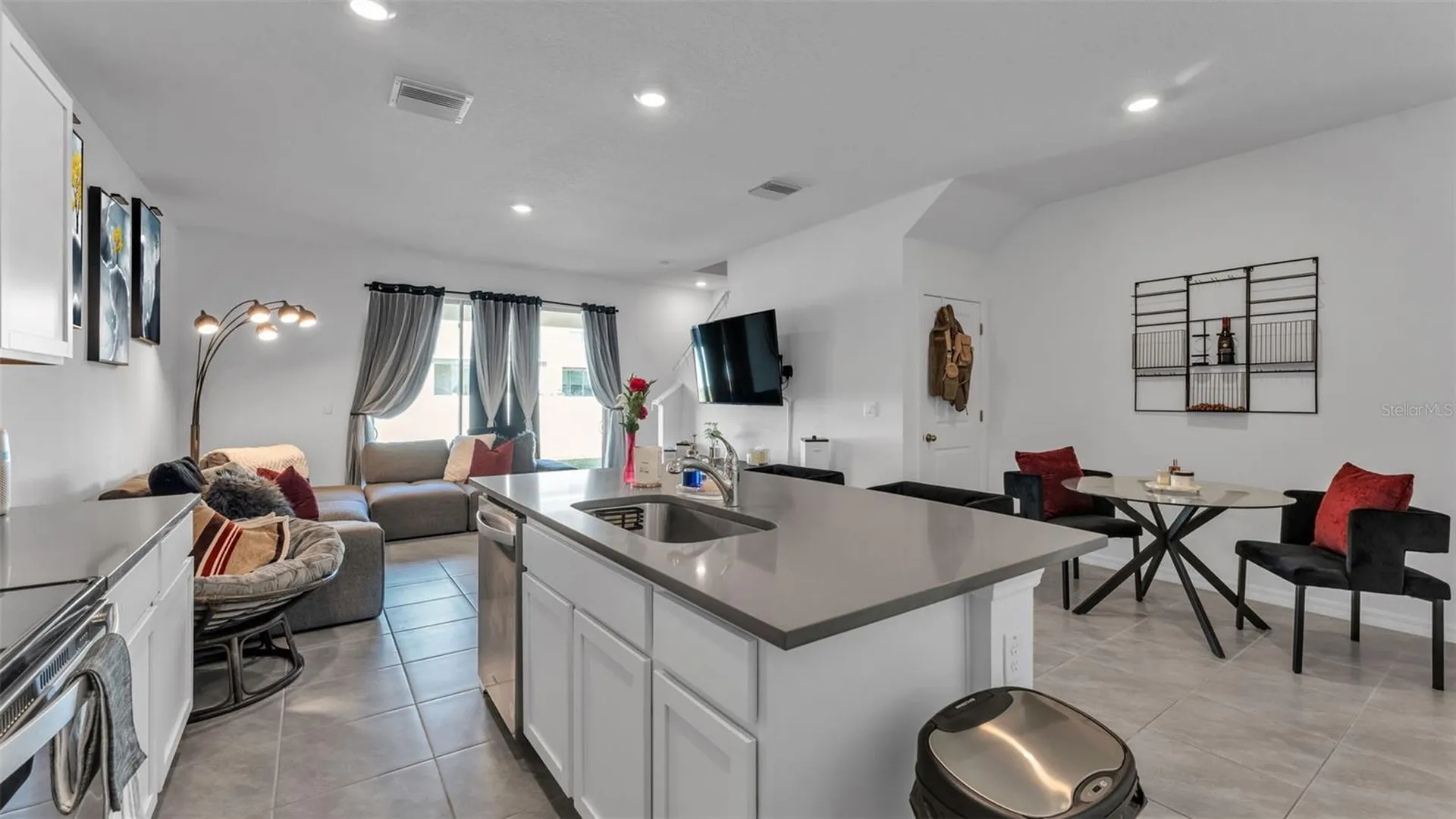 3532 White Dandelion Court Plant City FL 33565