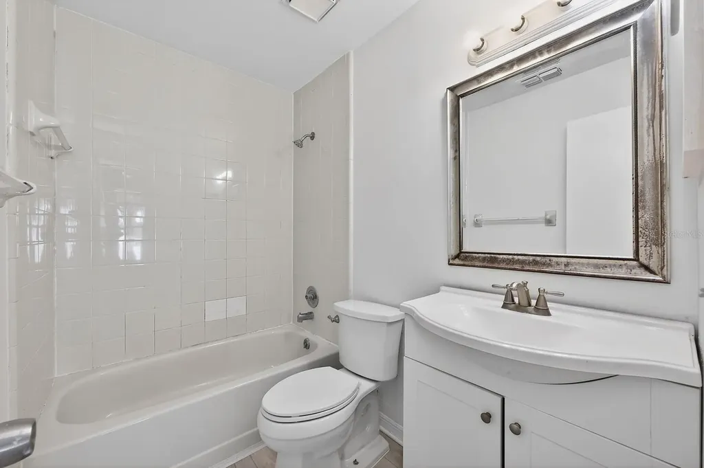 5083 Ernst Court Orlando FL 32819