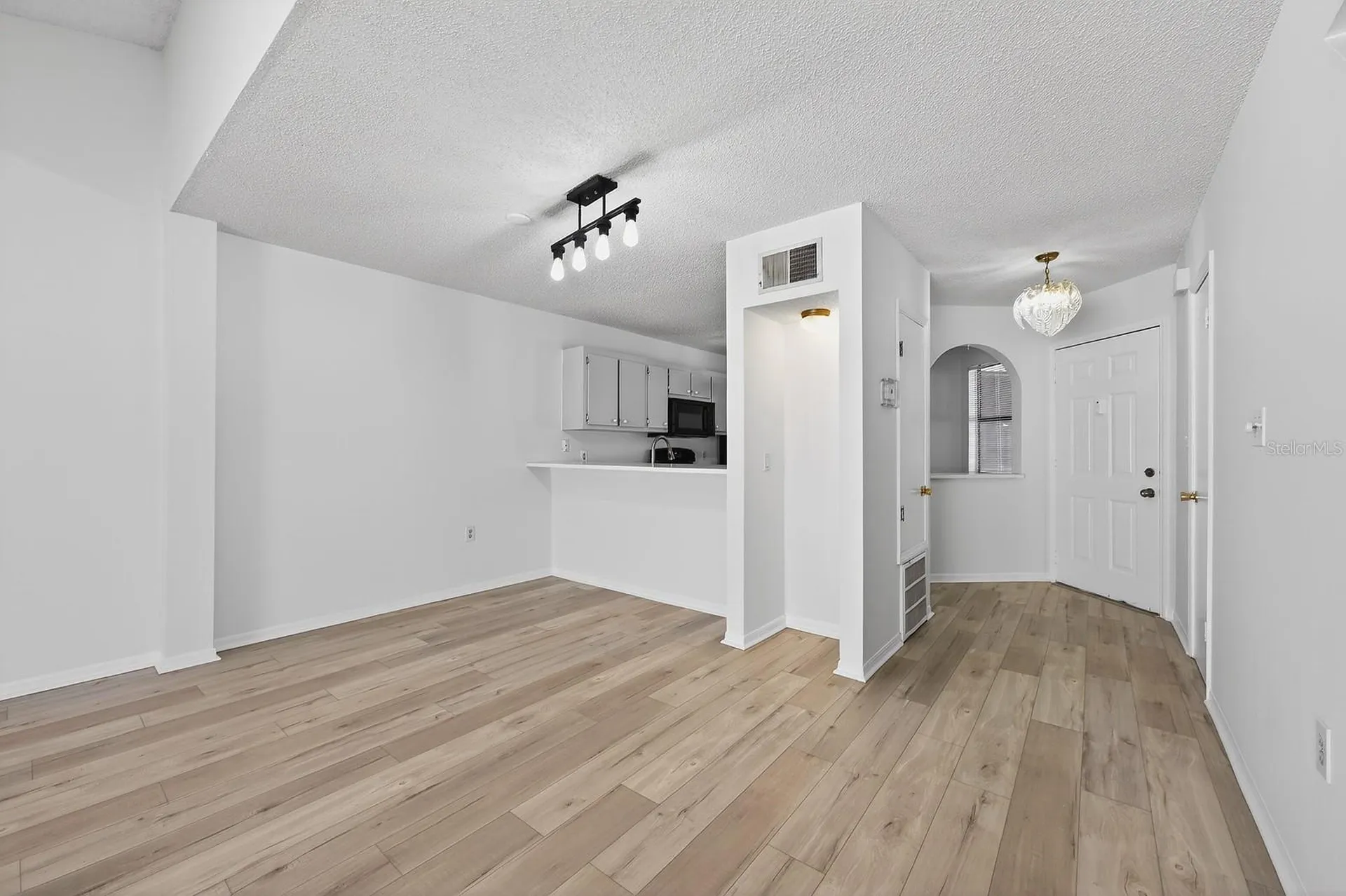5083 Ernst Court Orlando FL 32819