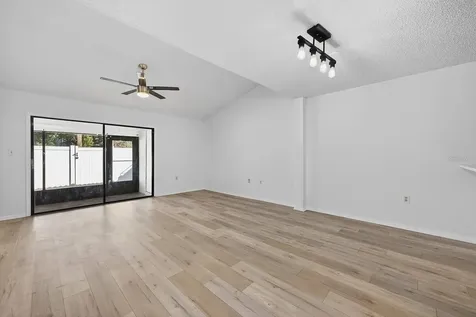 5083 Ernst Court Orlando FL 32819