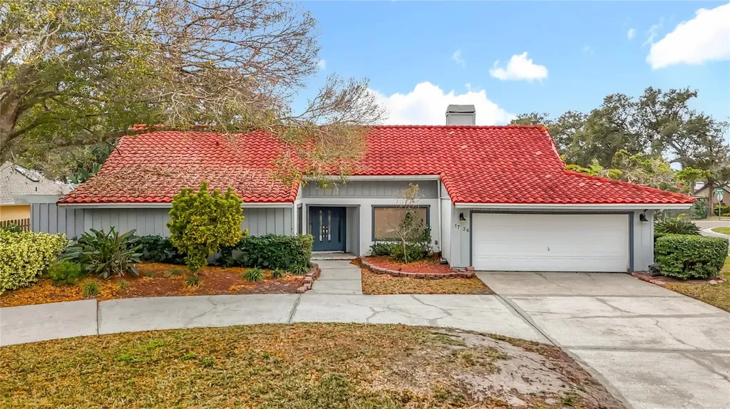 1736 Pine Creek Court Safety Harbor FL 34695