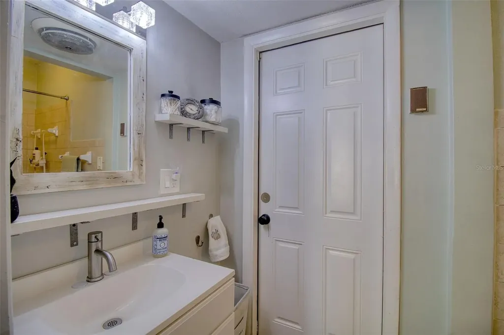 2050 Magnolia Drive Clearwater FL 33764