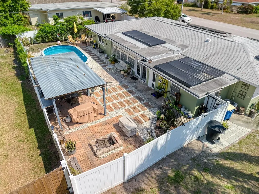 2050 Magnolia Drive Clearwater FL 33764