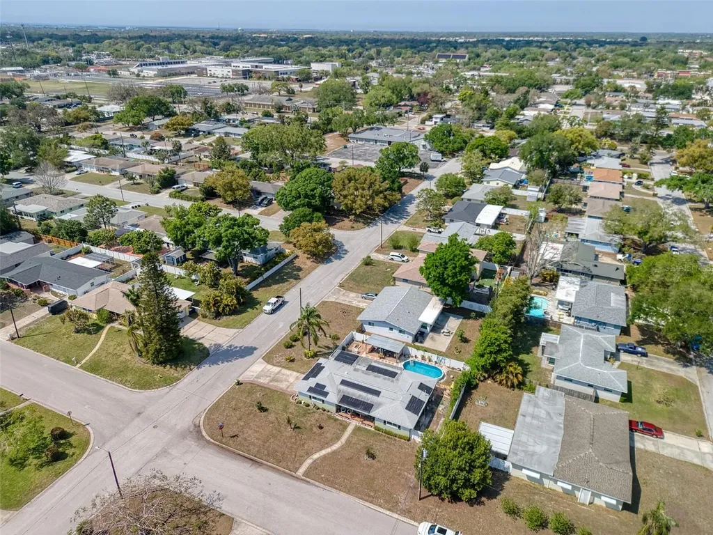 2050 Magnolia Drive Clearwater FL 33764
