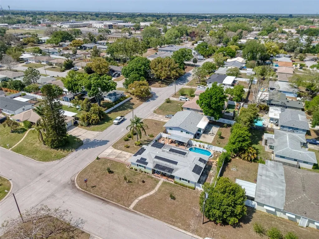 2050 Magnolia Drive Clearwater FL 33764