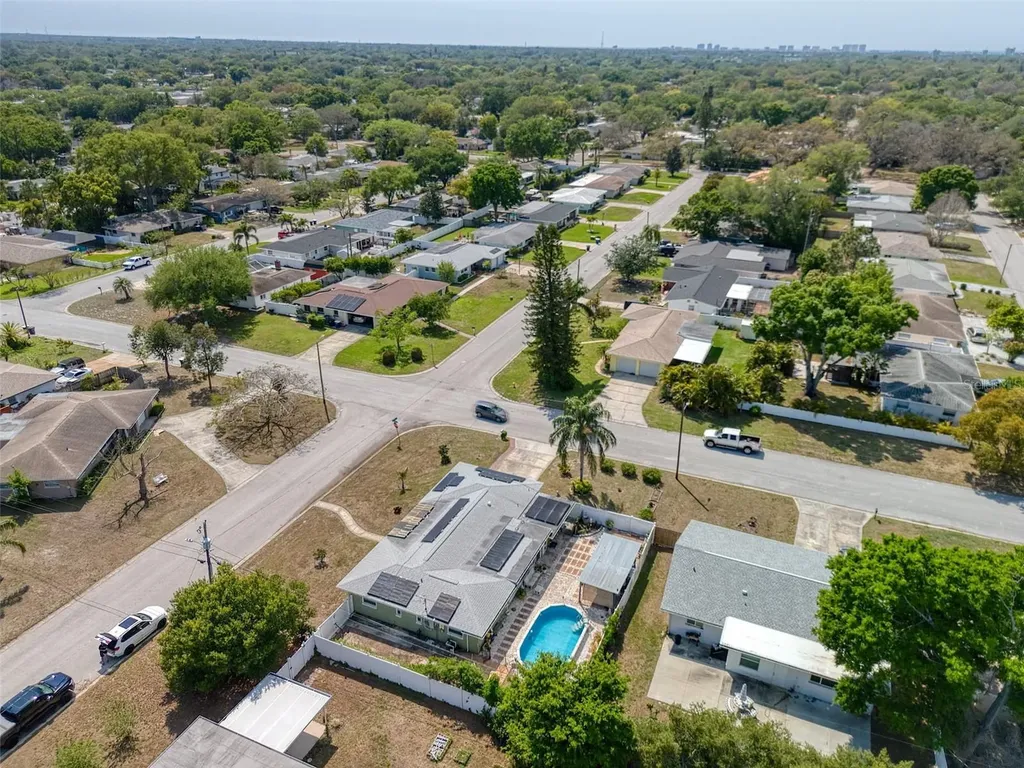 2050 Magnolia Drive Clearwater FL 33764