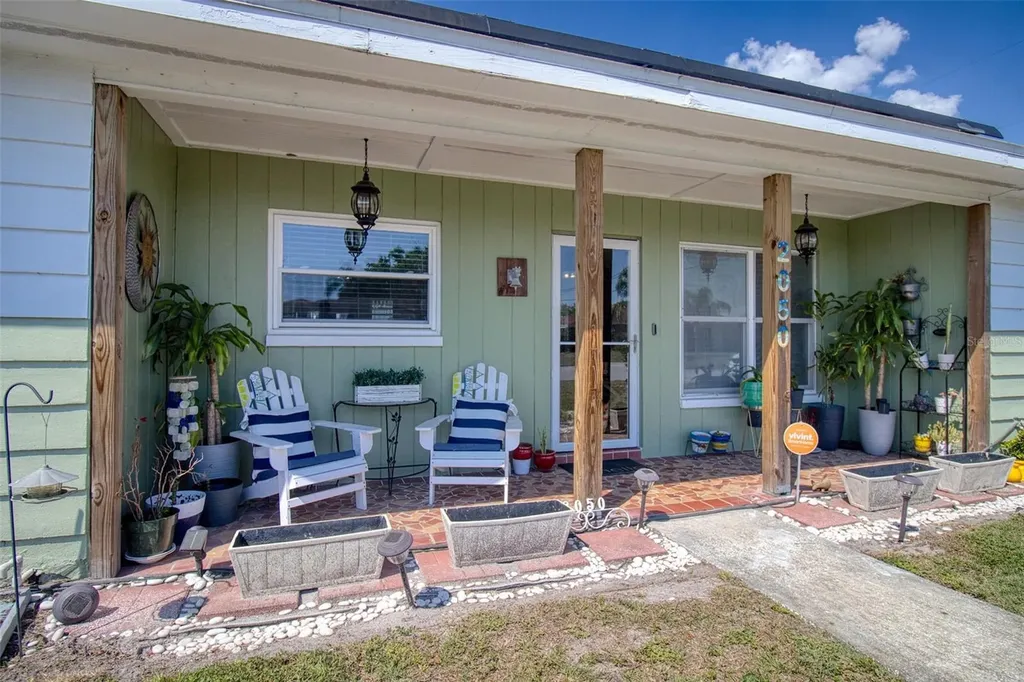 2050 Magnolia Drive Clearwater FL 33764