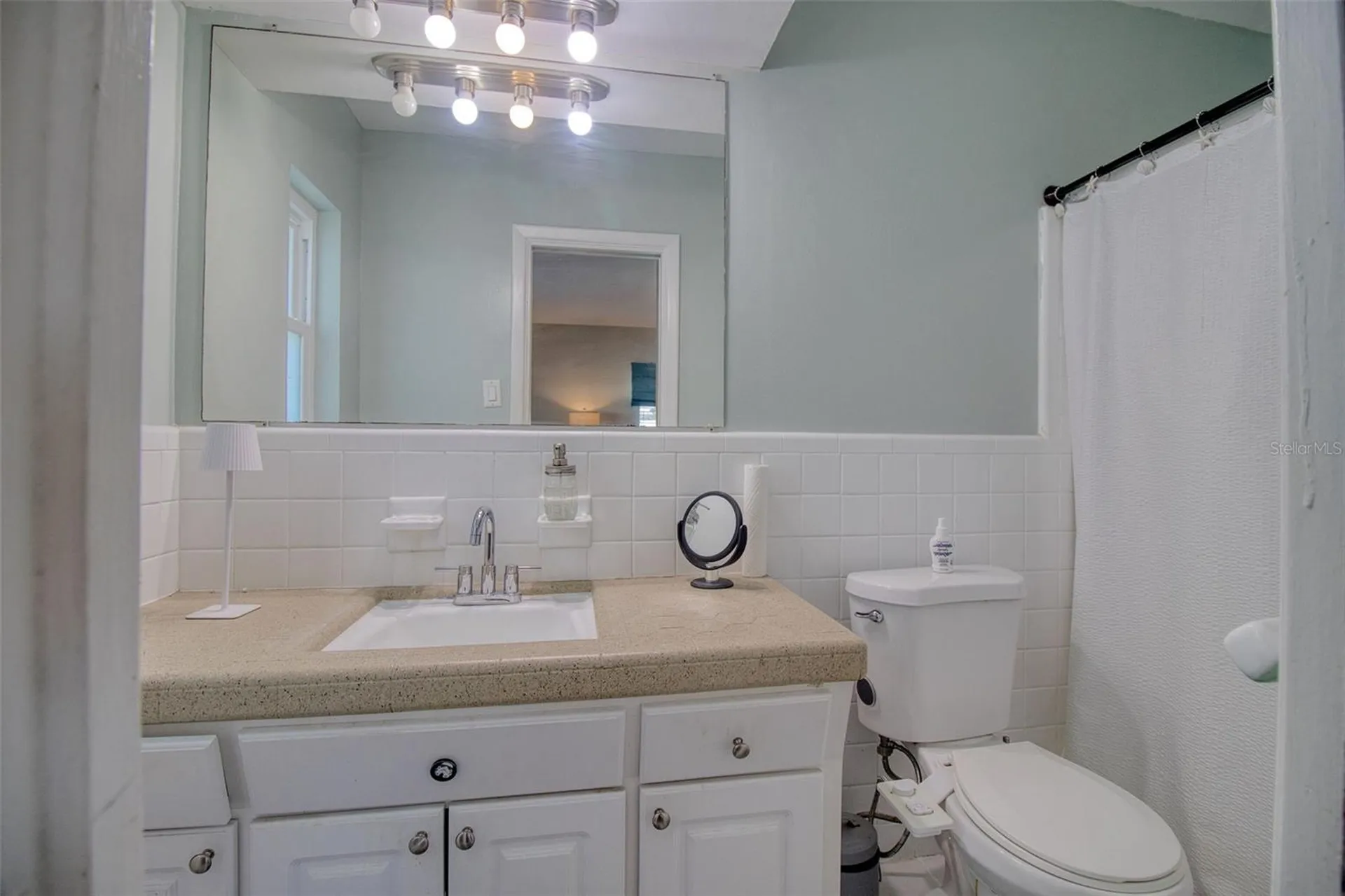 2050 Magnolia Drive Clearwater FL 33764