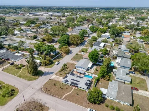 2050 Magnolia Drive Clearwater FL 33764
