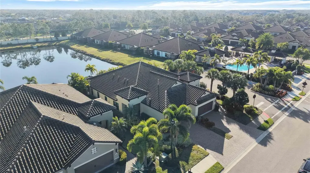 6359 Positano Court Sarasota FL 34243