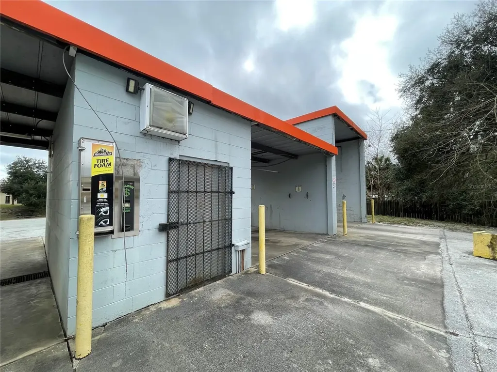 770 E Hathaway Avenue Bronson FL 32621