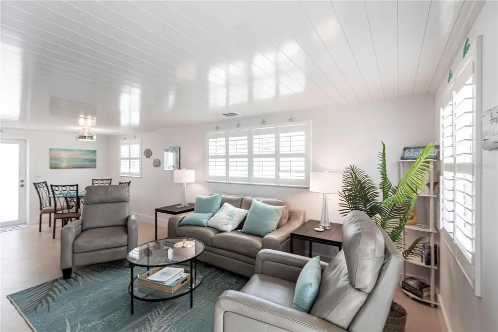 6154 Midnight Pass Road Sarasota FL 34242