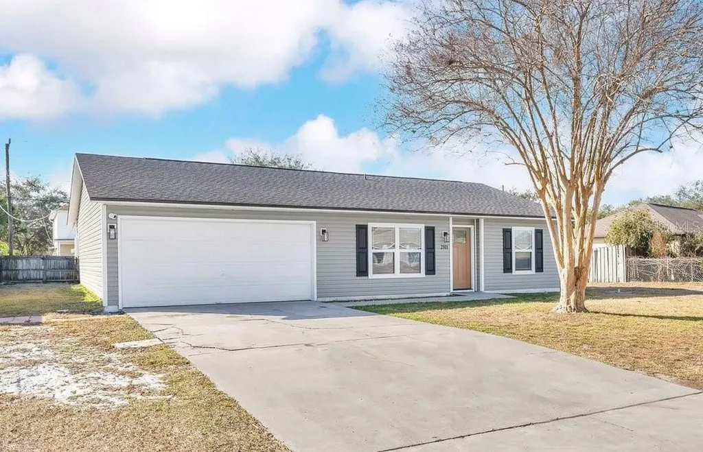 2901 Grayton Street Deltona FL 32738