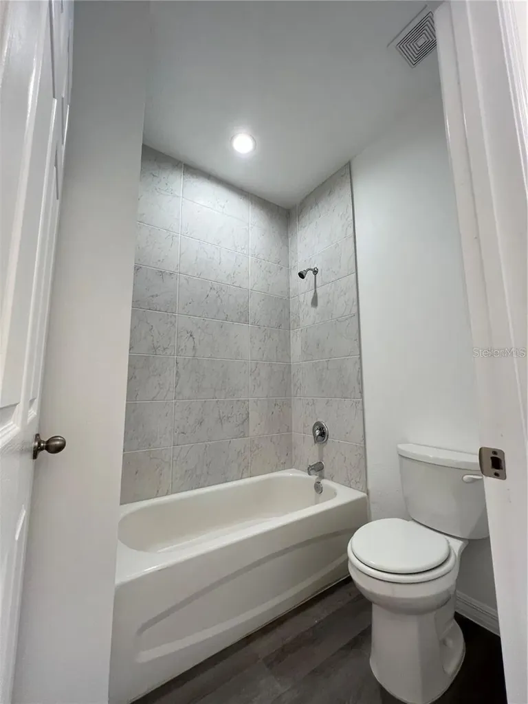 971 Wellington Street SW Palm Bay FL 32908