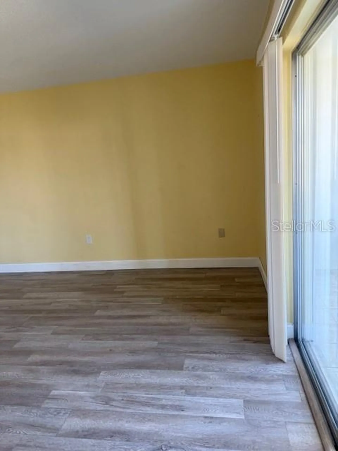 1051 79th Avenue N St Petersburg FL 33702