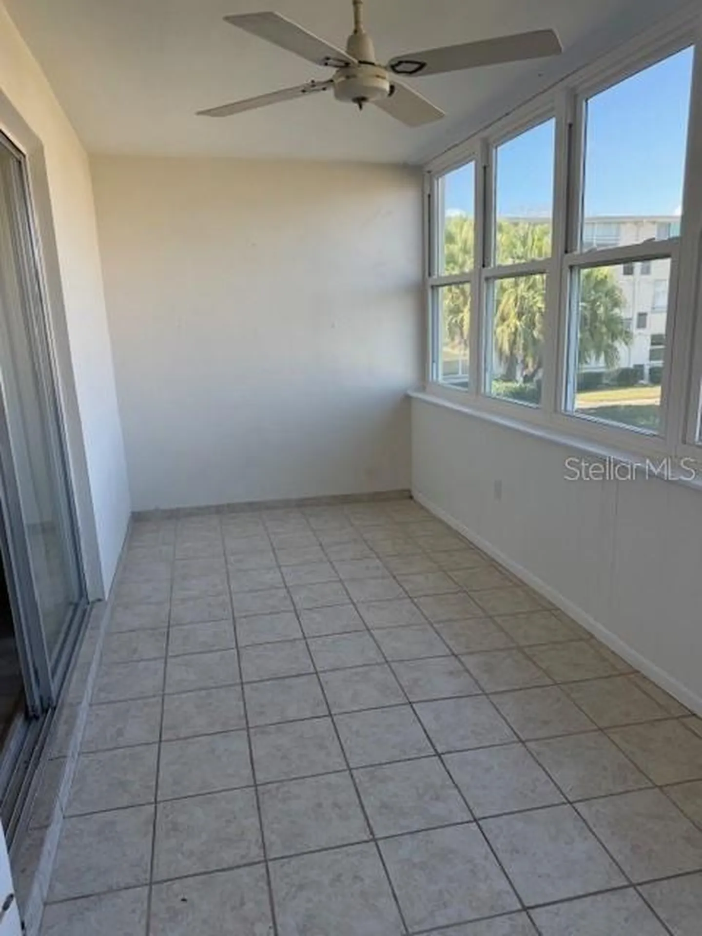 1051 79th Avenue N St Petersburg FL 33702