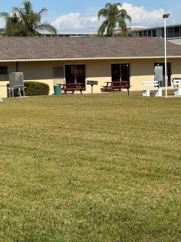 1051 79th Avenue N St Petersburg FL 33702