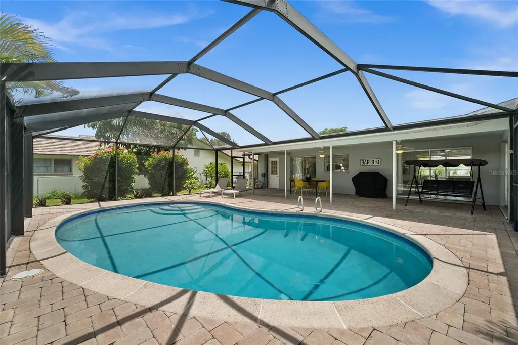 5122 SW 3rd Avenue Cape Coral FL 33914