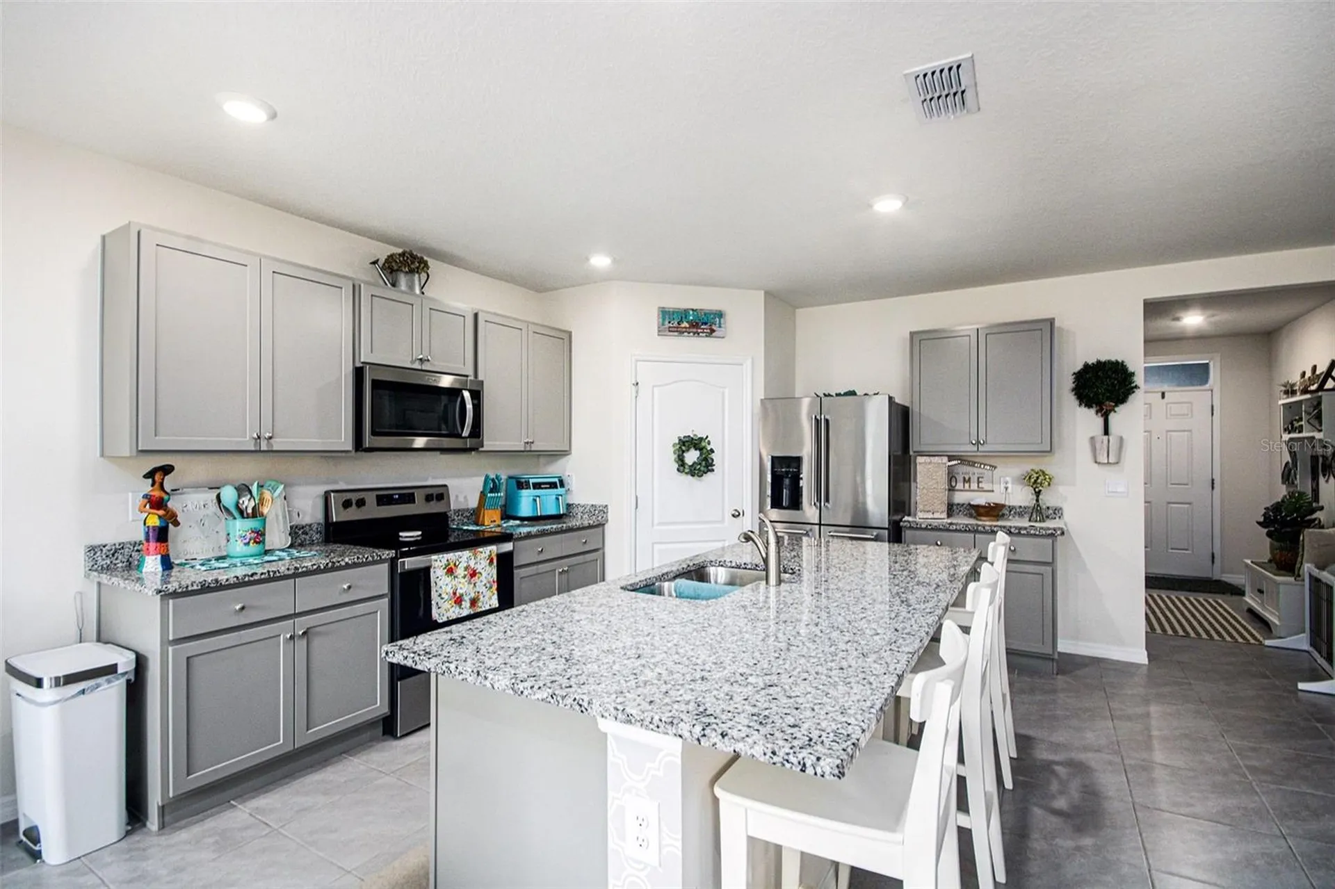 3027 Beau Loop Tavares FL 32778
