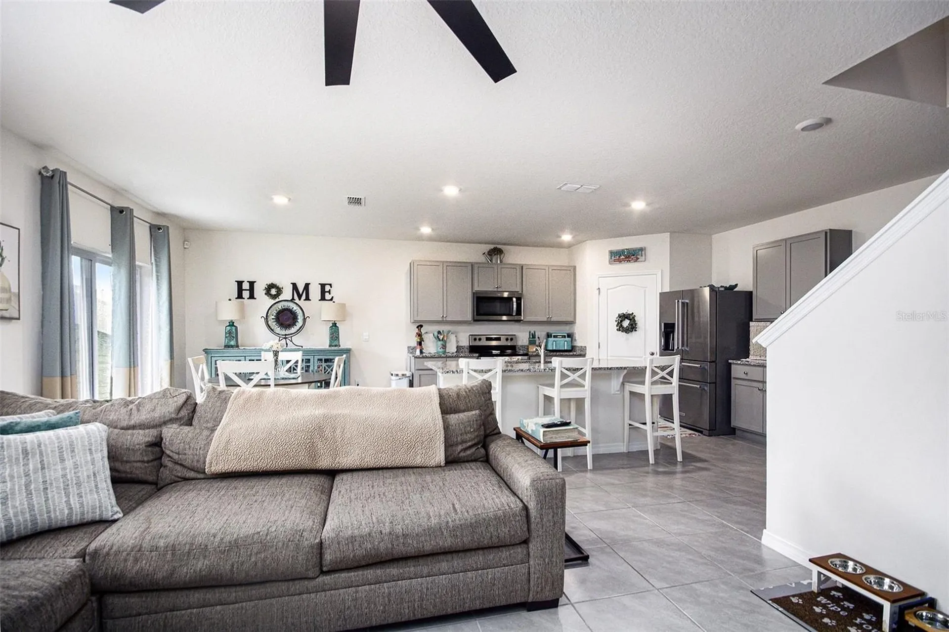 3027 Beau Loop Tavares FL 32778