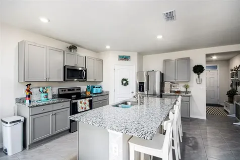 3027 Beau Loop Tavares FL 32778