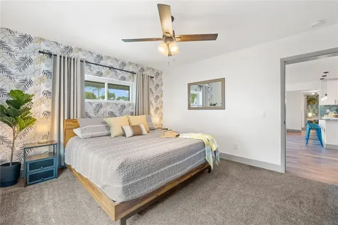 8415 Iris Avenue Seminole FL 33777