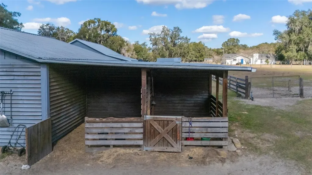 14245 SE 25th Avenue Summerfield FL 34491