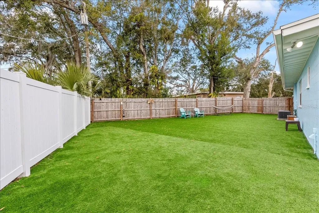 450 Card Avenue Holly Hill FL 32117