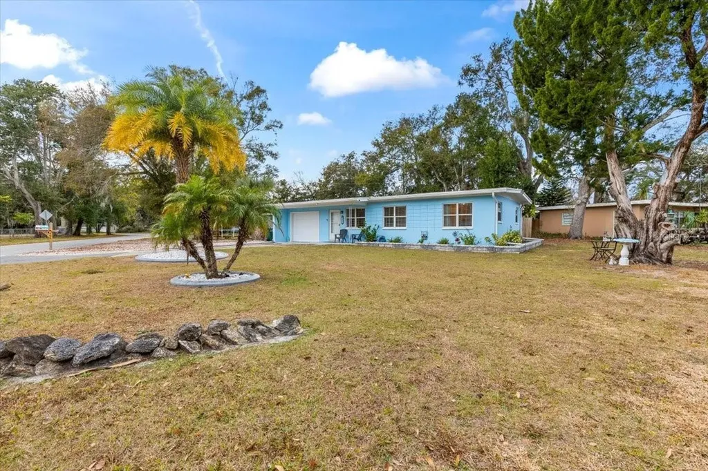 450 Card Avenue Holly Hill FL 32117