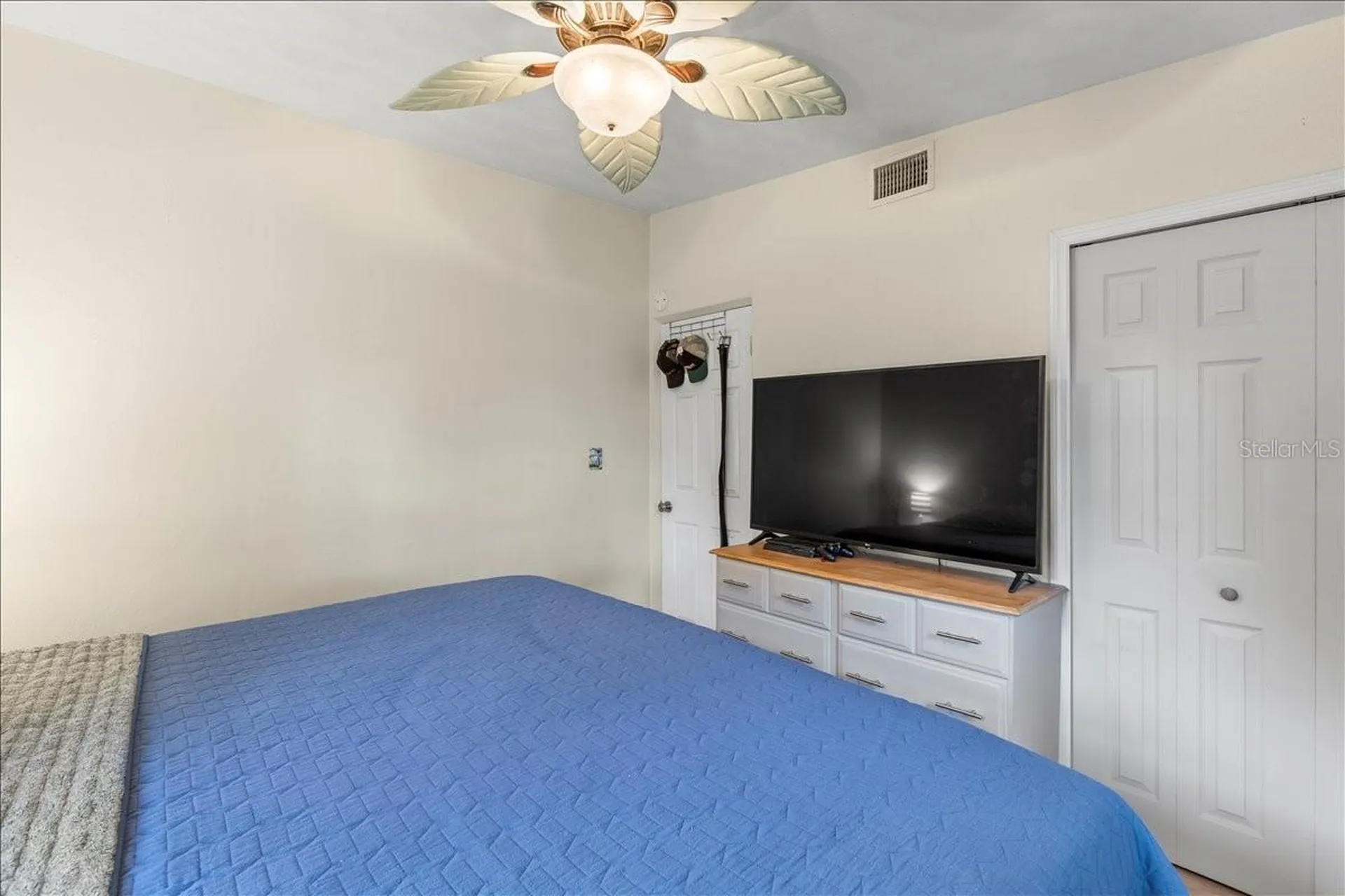 450 Card Avenue Holly Hill FL 32117