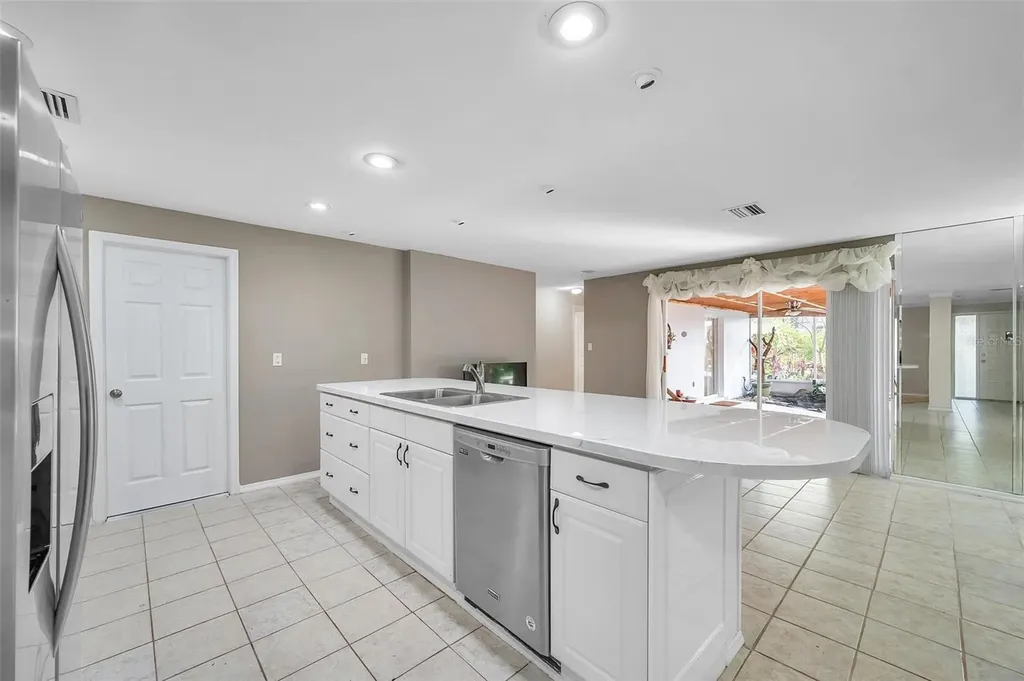 2217 Buena Vista Drive Clearwater FL 33764