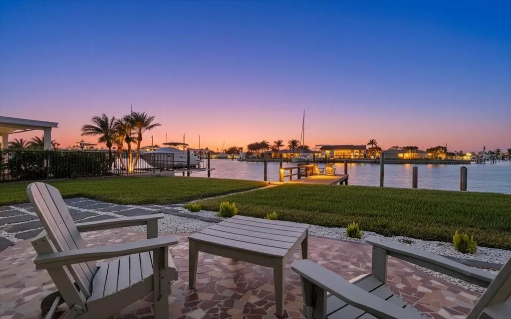 510 115th Avenue Treasure Island FL 33706
