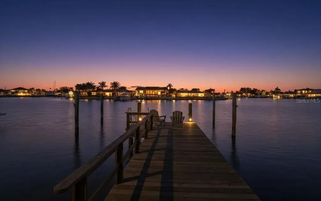 510 115th Avenue Treasure Island FL 33706