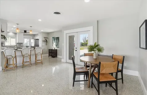 510 115th Avenue Treasure Island FL 33706