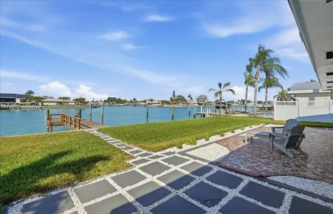 510 115th Avenue Treasure Island FL 33706