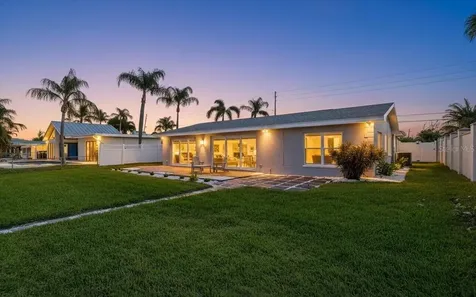 510 115th Avenue Treasure Island FL 33706
